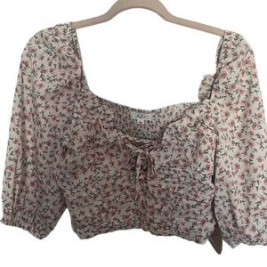 NWT feminine floral milk maid tie up cropped cottagecore prairie top